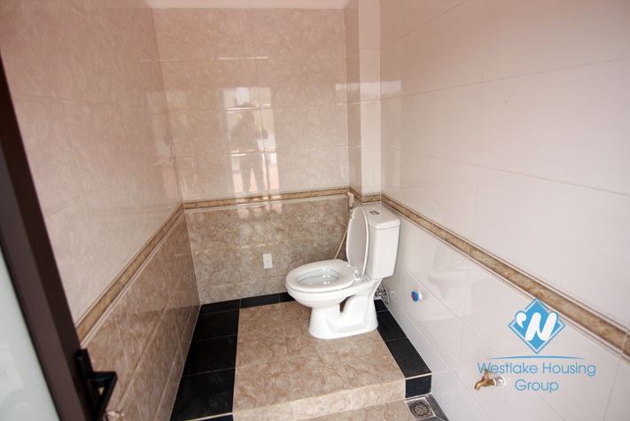 Brandnew and spacious apartment for rent in Tay Ho, Ha Noi